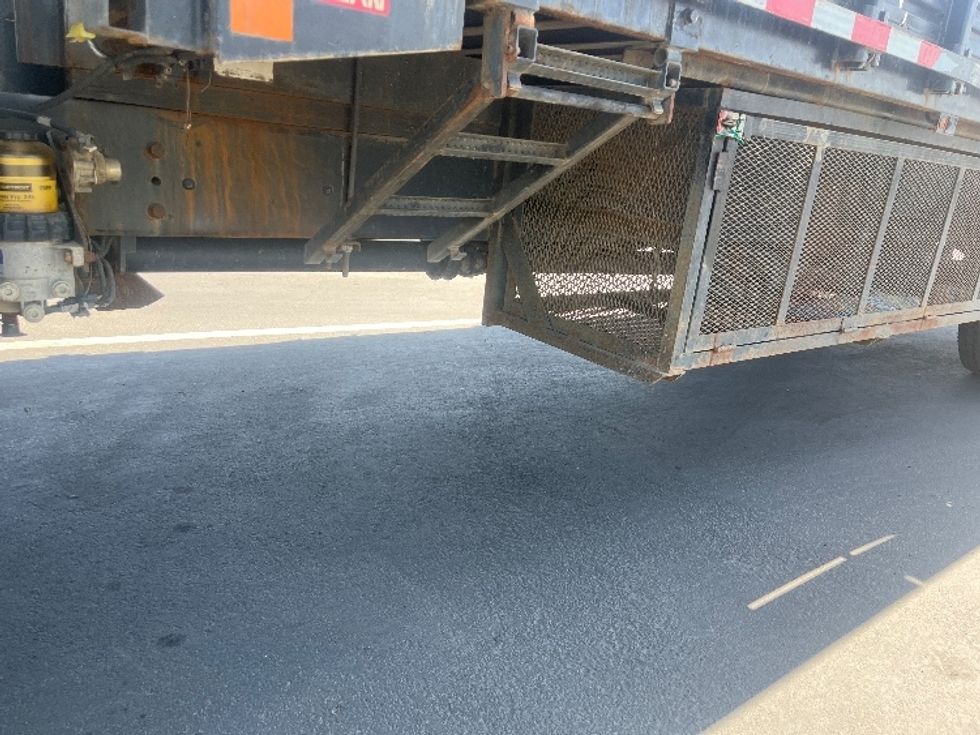Flatbed Truck-Light and Medium Duty Trucks-International-2020-MV607-Fontana-CA-152,211\n\t\tmiles-$ 53,250 - Image 5