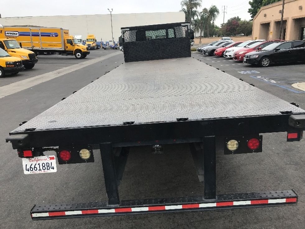 Flatbed Truck-Light and Medium Duty Trucks-International-2020-MV607-Fontana-CA-185,885\n\t\tmiles-$ 49,250 - Image 10