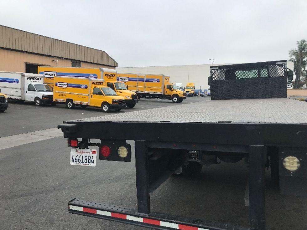 Flatbed Truck-Light and Medium Duty Trucks-International-2020-MV607-Fontana-CA-185,885\n\t\tmiles-$ 49,250 - Image 11