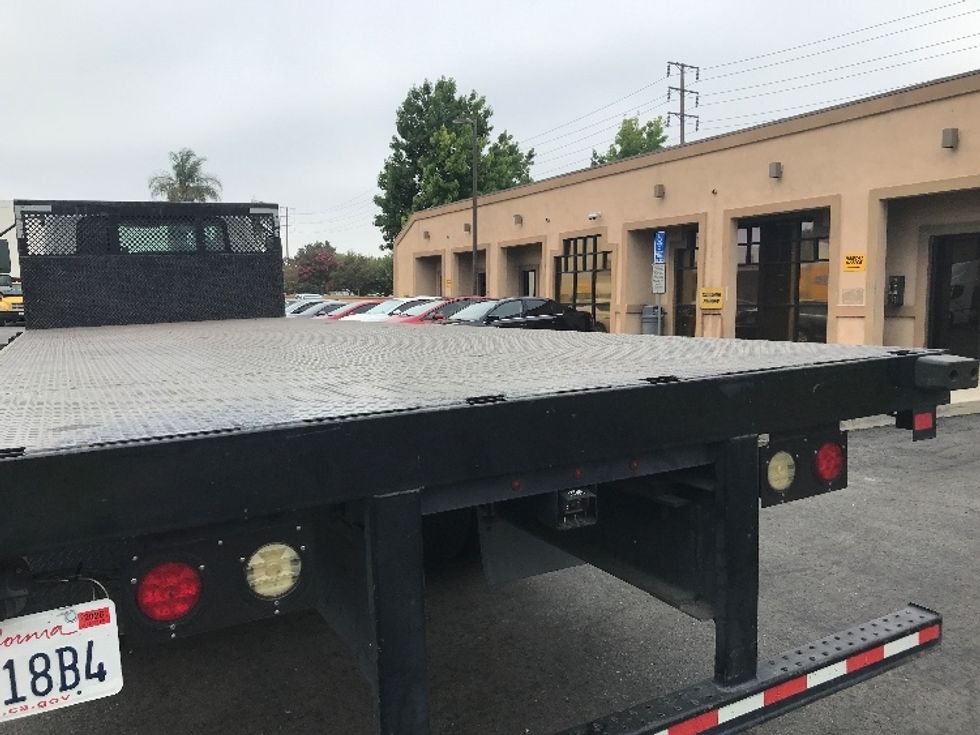 Flatbed Truck-Light and Medium Duty Trucks-International-2020-MV607-Fontana-CA-185,885\n\t\tmiles-$ 49,250 - Image 12