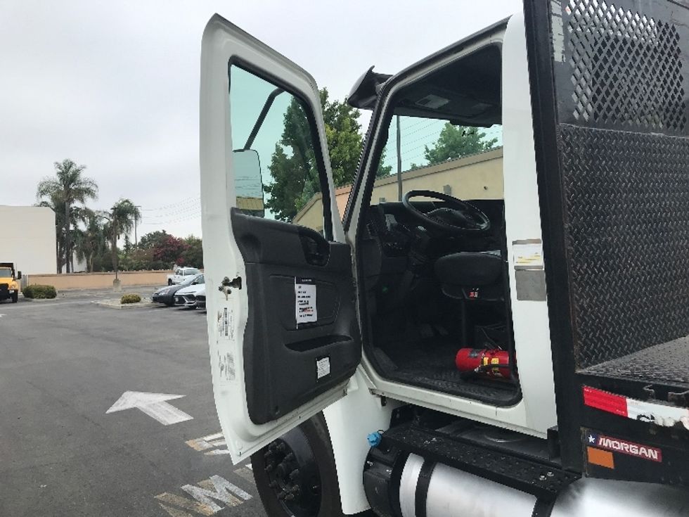 Flatbed Truck-Light and Medium Duty Trucks-International-2020-MV607-Fontana-CA-185,885\n\t\tmiles-$ 49,250 - Image 16