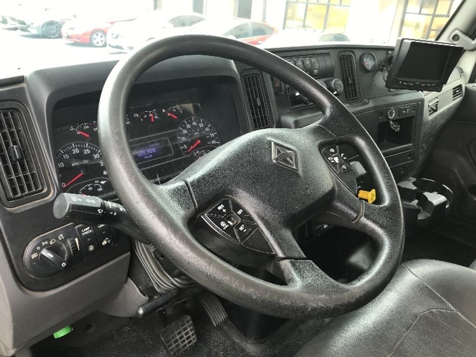 Flatbed Truck-Light and Medium Duty Trucks-International-2020-MV607-Fontana-CA-185,885\n\t\tmiles-$ 49,250 - Image 17