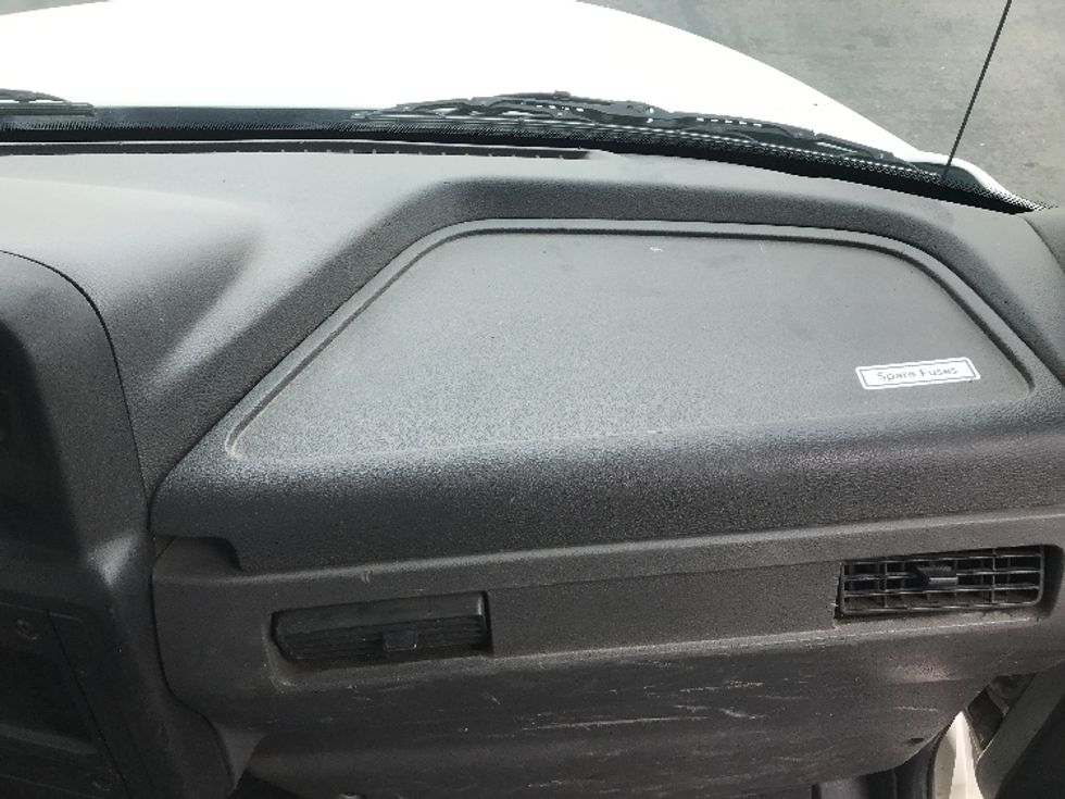 Flatbed Truck-Light and Medium Duty Trucks-International-2020-MV607-Fontana-CA-185,885\n\t\tmiles-$ 49,250 - Image 21