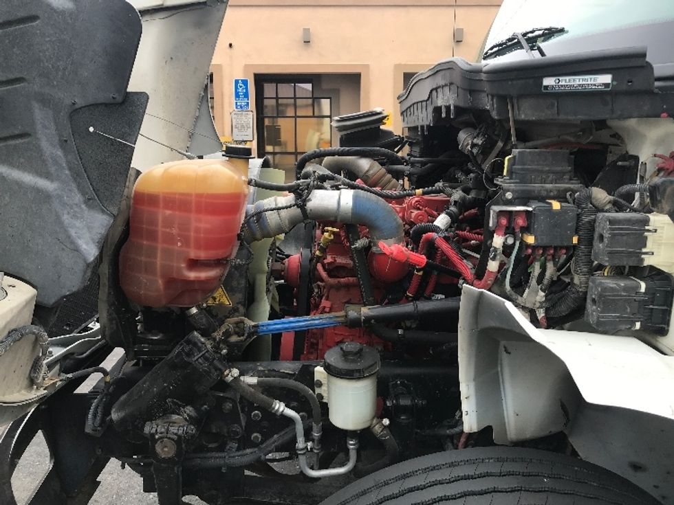 Flatbed Truck-Light and Medium Duty Trucks-International-2020-MV607-Fontana-CA-185,885\n\t\tmiles-$ 49,250 - Image 24