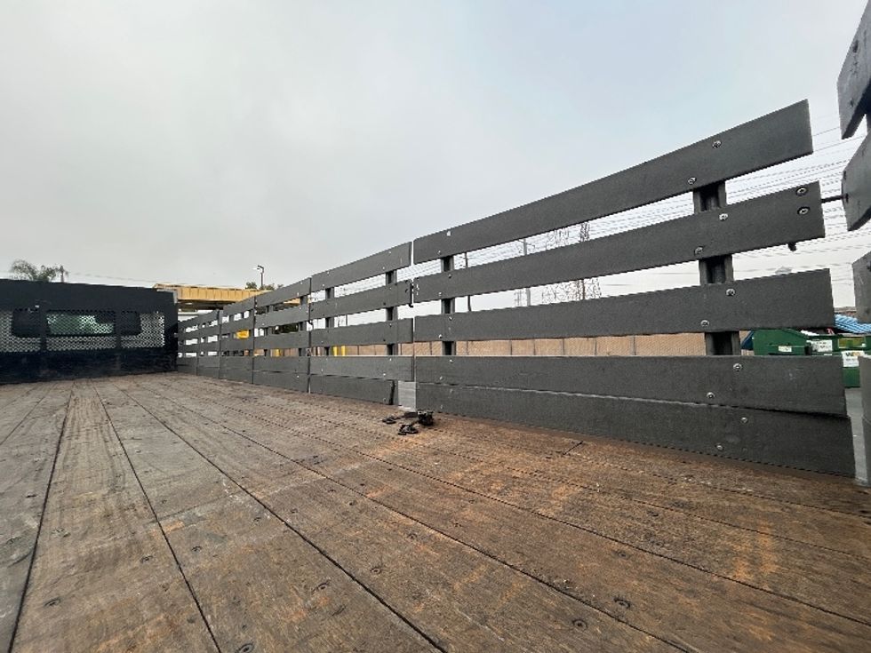 Flatbed Truck-Light and Medium Duty Trucks-International-2020-MV607-Fontana-CA-235,510\n\t\tmiles-$ 34,750 - Image 12