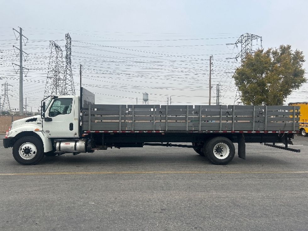 Flatbed Truck-Light and Medium Duty Trucks-International-2020-MV607-Fontana-CA-235,510\n\t\tmiles-$ 34,750 - Image 4