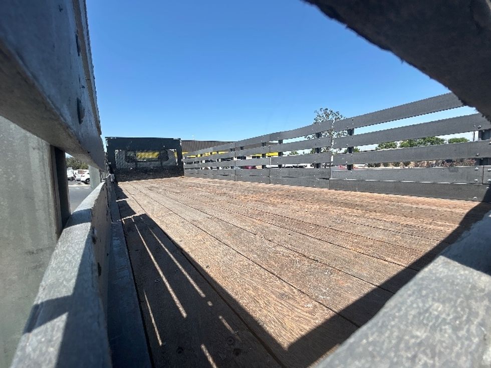 Flatbed Truck-Light and Medium Duty Trucks-International-2020-MV607-Fontana-CA-297,113\n\t\tmiles-$ 26,250 - Image 10