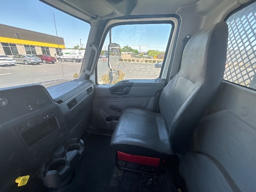 Flatbed Truck-Light and Medium Duty Trucks-International-2020-MV607-Fontana-CA-297,113\n\t\tmiles-$ 26,250 - Image 17