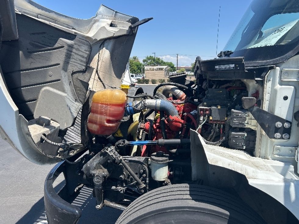 Flatbed Truck-Light and Medium Duty Trucks-International-2020-MV607-Fontana-CA-297,113\n\t\tmiles-$ 26,250 - Image 22