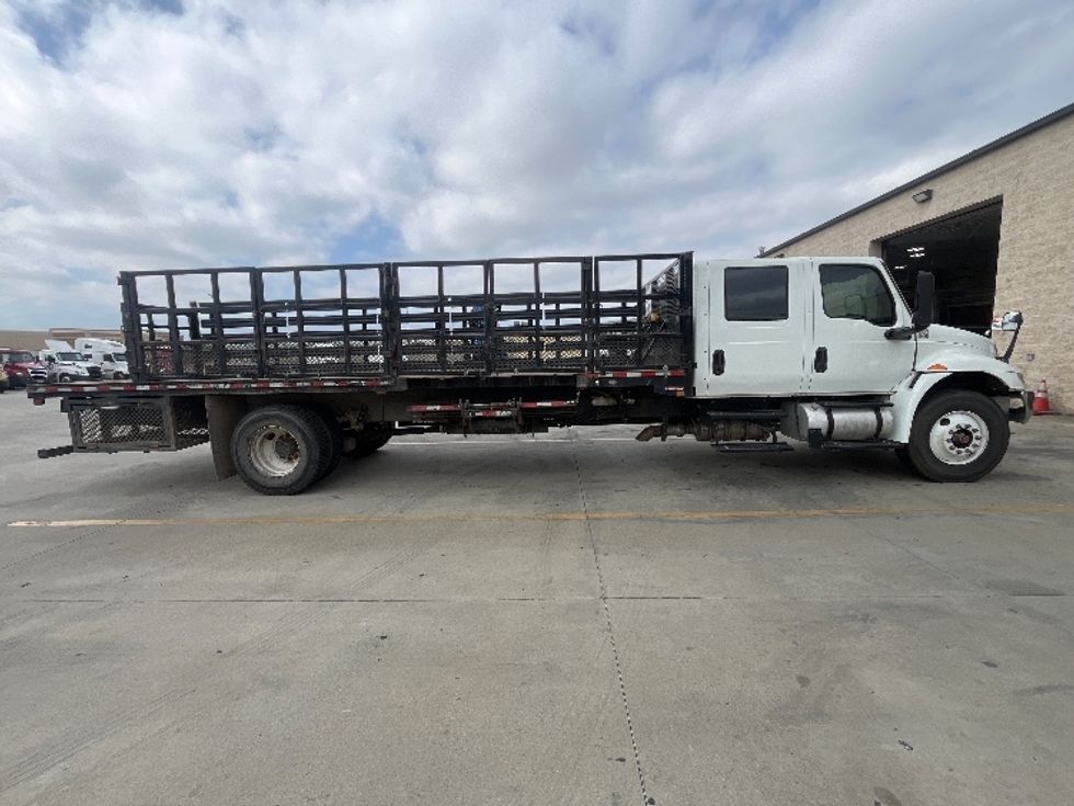Flatbed Truck-Light and Medium Duty Trucks-International-2020-MV607-Fontana-CA-85,351\n\t\tmiles-$ 60,250 - Image 15