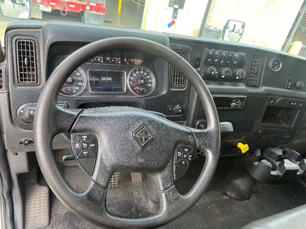 Flatbed Truck-Light and Medium Duty Trucks-International-2020-MV607-Fontana-CA-85,351\n\t\tmiles-$ 60,250 - Image 18