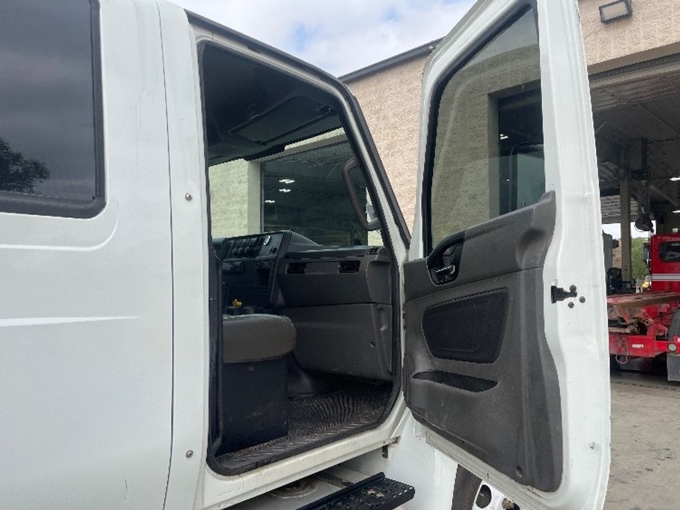 Flatbed Truck-Light and Medium Duty Trucks-International-2020-MV607-Fontana-CA-85,351\n\t\tmiles-$ 60,250 - Image 20