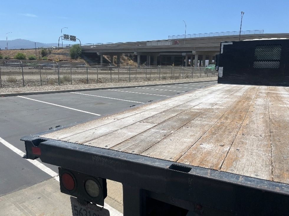 Flatbed Truck-Light and Medium Duty Trucks-International-2020-MV607-Fontana-CA-8,671\n\t\tmiles-$ 62,750 - Image 11