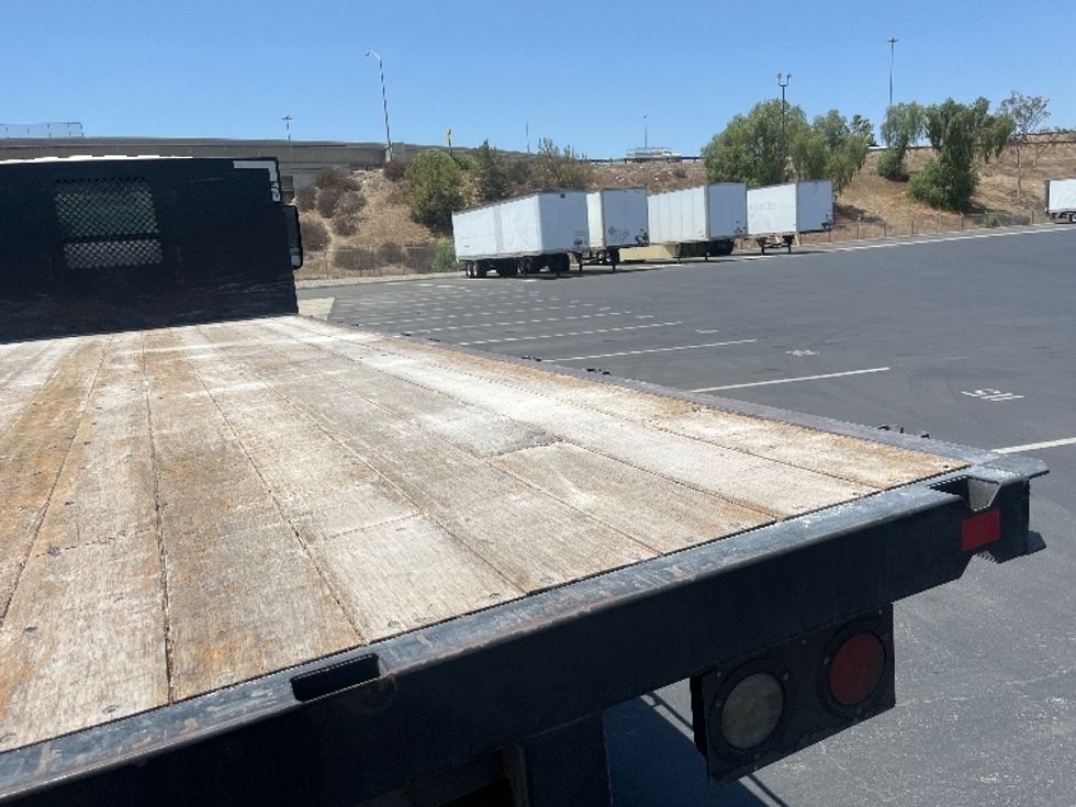 Flatbed Truck-Light and Medium Duty Trucks-International-2020-MV607-Fontana-CA-8,671\n\t\tmiles-$ 62,750 - Image 12