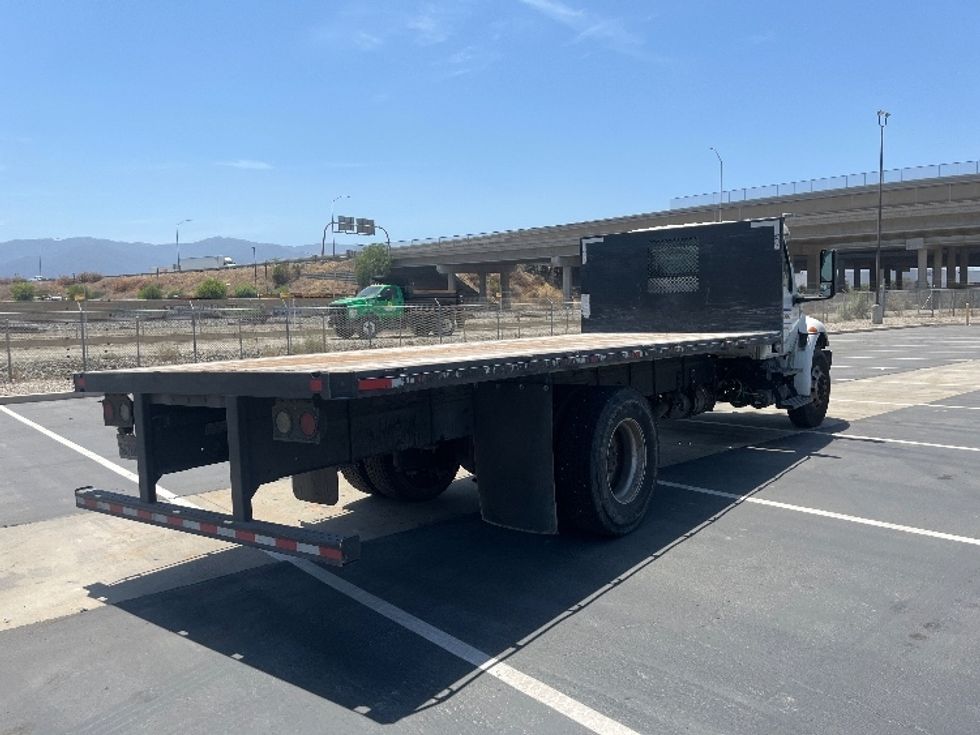 Flatbed Truck-Light and Medium Duty Trucks-International-2020-MV607-Fontana-CA-8,671\n\t\tmiles-$ 62,750 - Image 13