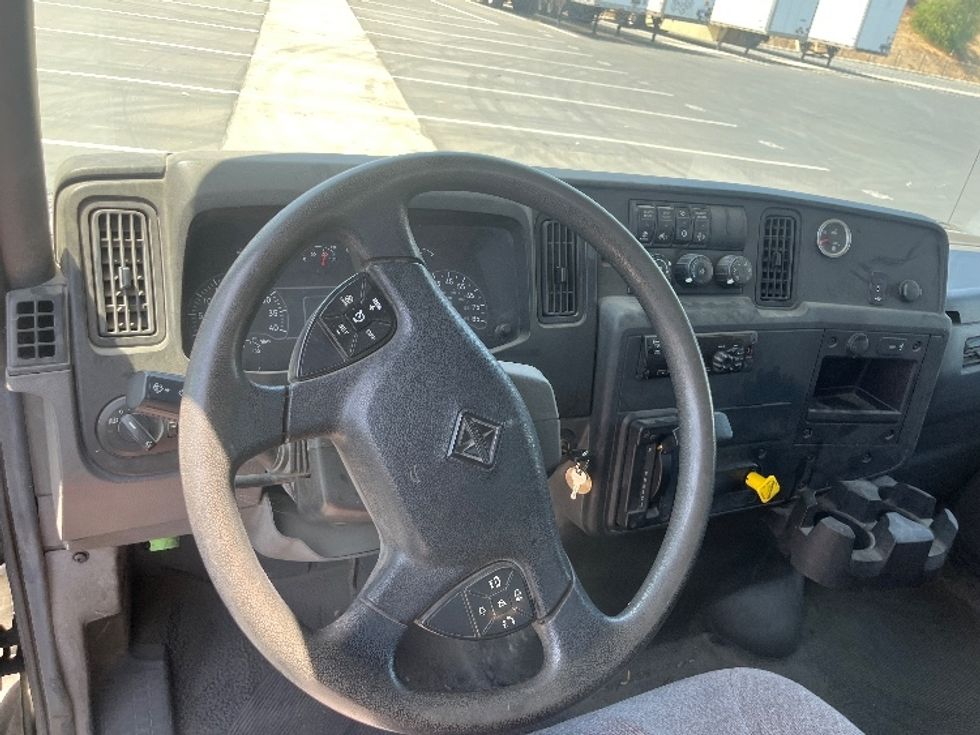Flatbed Truck-Light and Medium Duty Trucks-International-2020-MV607-Fontana-CA-8,671\n\t\tmiles-$ 62,750 - Image 17