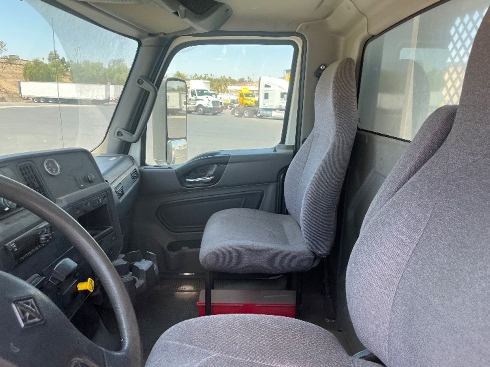 Flatbed Truck-Light and Medium Duty Trucks-International-2020-MV607-Fontana-CA-8,671\n\t\tmiles-$ 62,750 - Image 19