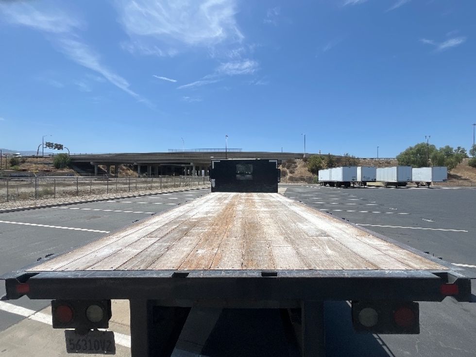 Flatbed Truck-Light and Medium Duty Trucks-International-2020-MV607-Fontana-CA-8,671\n\t\tmiles-$ 62,750 - Image 8