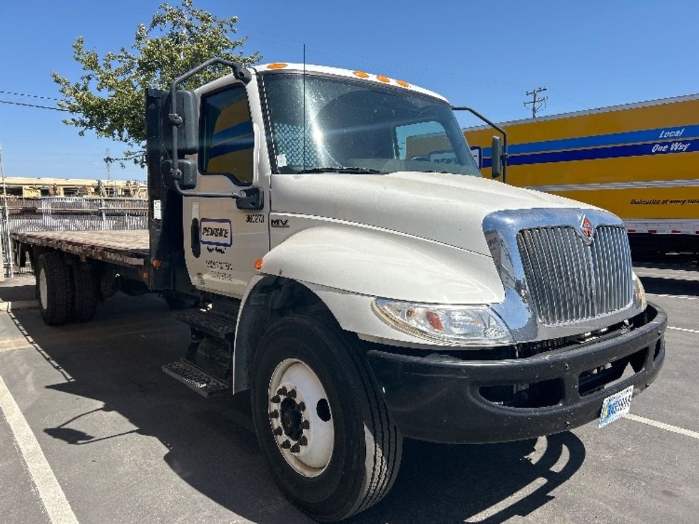 Flatbed Truck-Light and Medium Duty Trucks-International-2020-MV607-Fresno-CA-96,061\n\t\tmiles-$ 55,250 - Image 1