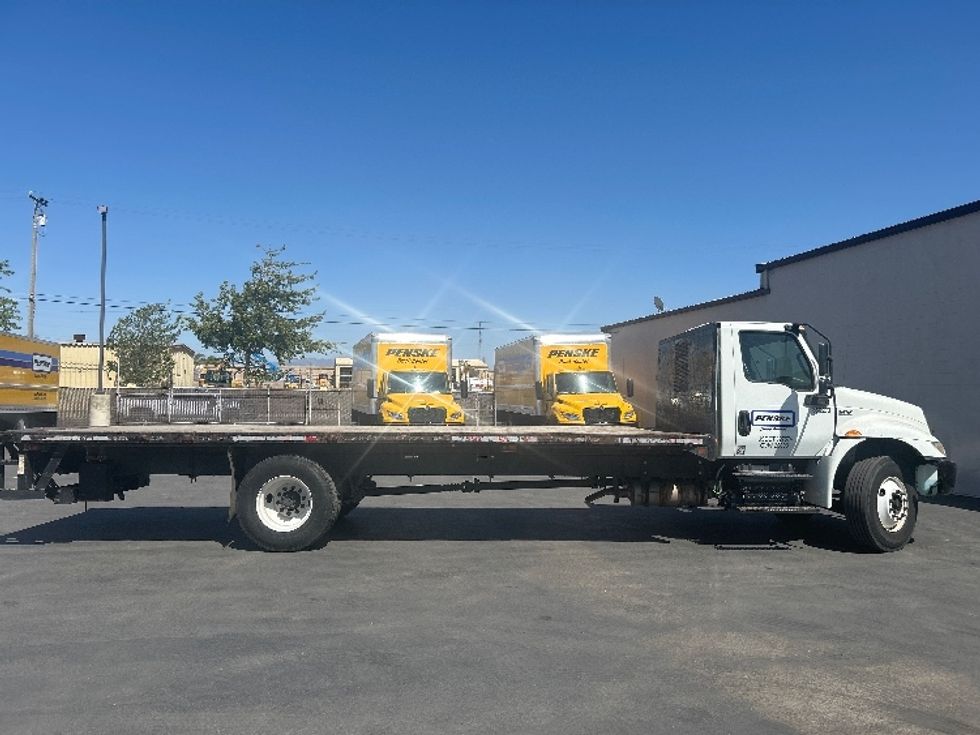 Flatbed Truck-Light and Medium Duty Trucks-International-2020-MV607-Fresno-CA-96,061\n\t\tmiles-$ 55,250 - Image 13