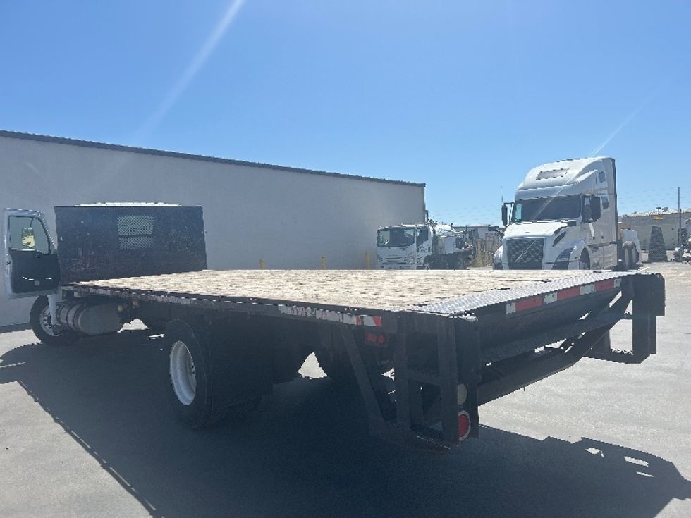 Flatbed Truck-Light and Medium Duty Trucks-International-2020-MV607-Fresno-CA-96,061\n\t\tmiles-$ 55,250 - Image 6