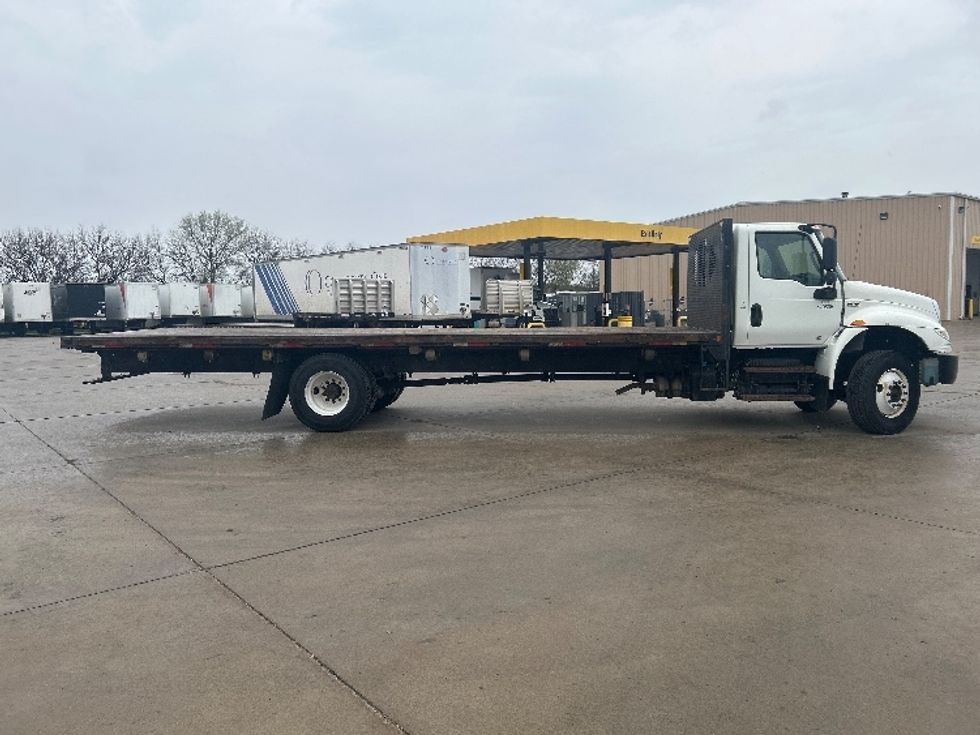 Flatbed Truck-Light and Medium Duty Trucks-International-2020-MV607-Goshen-IN-183,426\n\t\tmiles-$ 41,000 - Image 10
