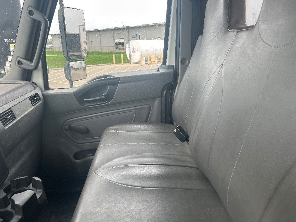 Flatbed Truck-Light and Medium Duty Trucks-International-2020-MV607-Goshen-IN-183,426\n\t\tmiles-$ 41,000 - Image 14