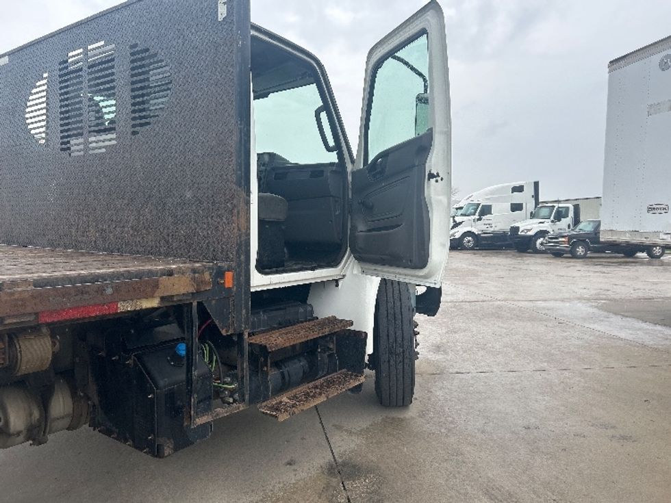 Flatbed Truck-Light and Medium Duty Trucks-International-2020-MV607-Goshen-IN-183,426\n\t\tmiles-$ 41,000 - Image 15