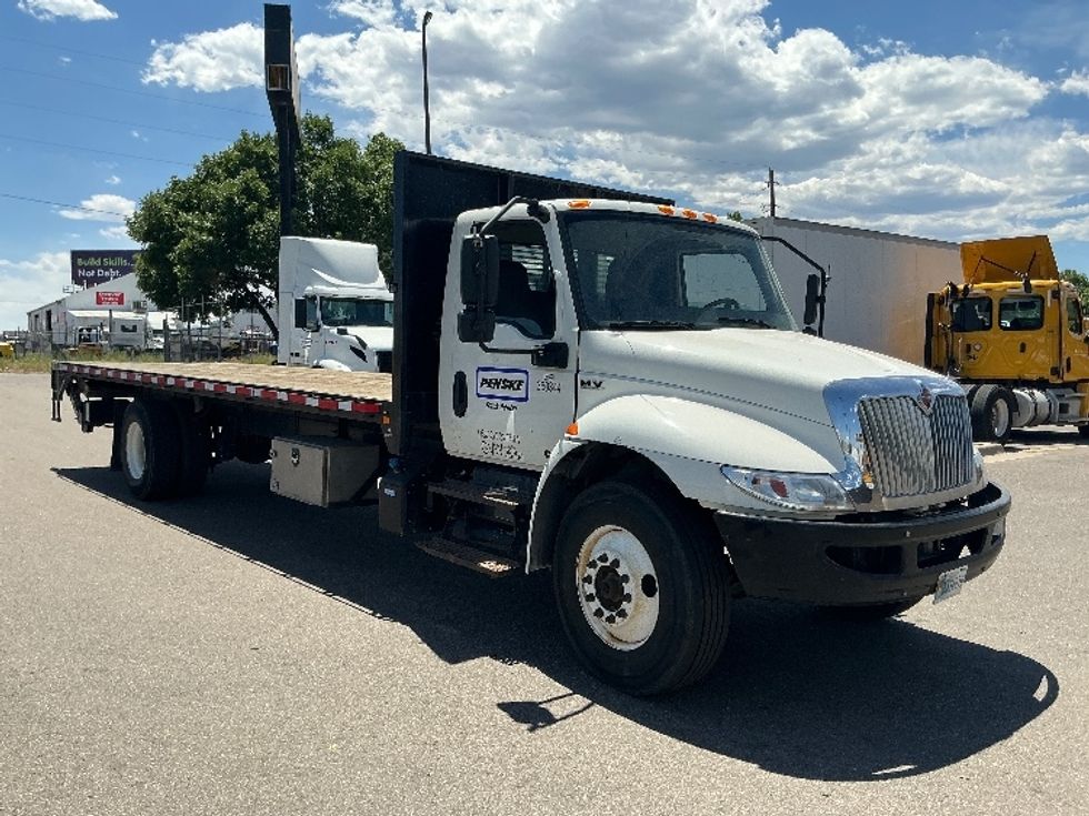 Flatbed Truck-Light and Medium Duty Trucks-International-2020-MV607-Greeley-CO-114,406\n\t\tmiles-$ 51,000 - Image 1