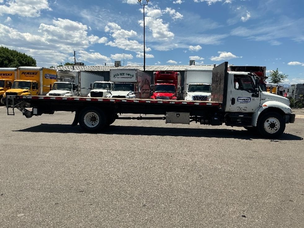 Flatbed Truck-Light and Medium Duty Trucks-International-2020-MV607-Greeley-CO-114,406\n\t\tmiles-$ 51,000 - Image 10