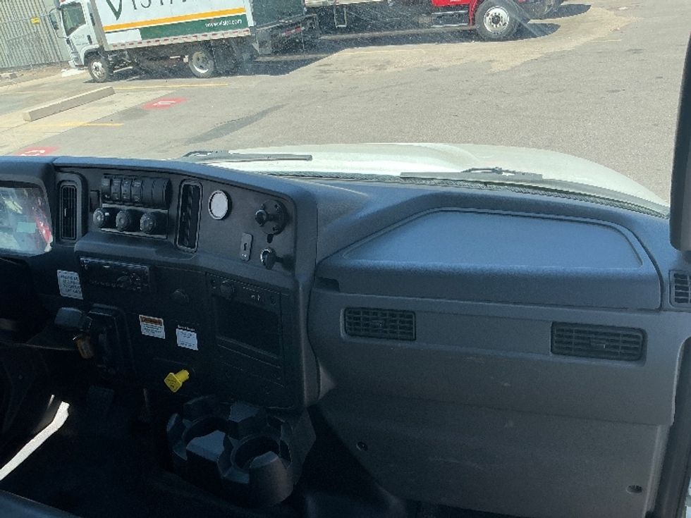 Flatbed Truck-Light and Medium Duty Trucks-International-2020-MV607-Greeley-CO-114,406\n\t\tmiles-$ 51,000 - Image 16