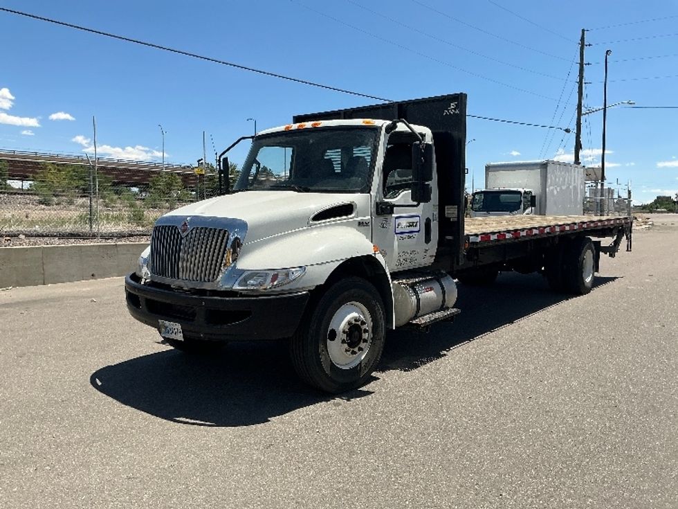Flatbed Truck-Light and Medium Duty Trucks-International-2020-MV607-Greeley-CO-114,406\n\t\tmiles-$ 51,000 - Image 3
