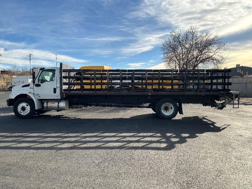 Flatbed Truck-Light and Medium Duty Trucks-International-2020-MV607-Greeley-CO-148,106\n\t\tmiles-$ 46,750 - Image 4