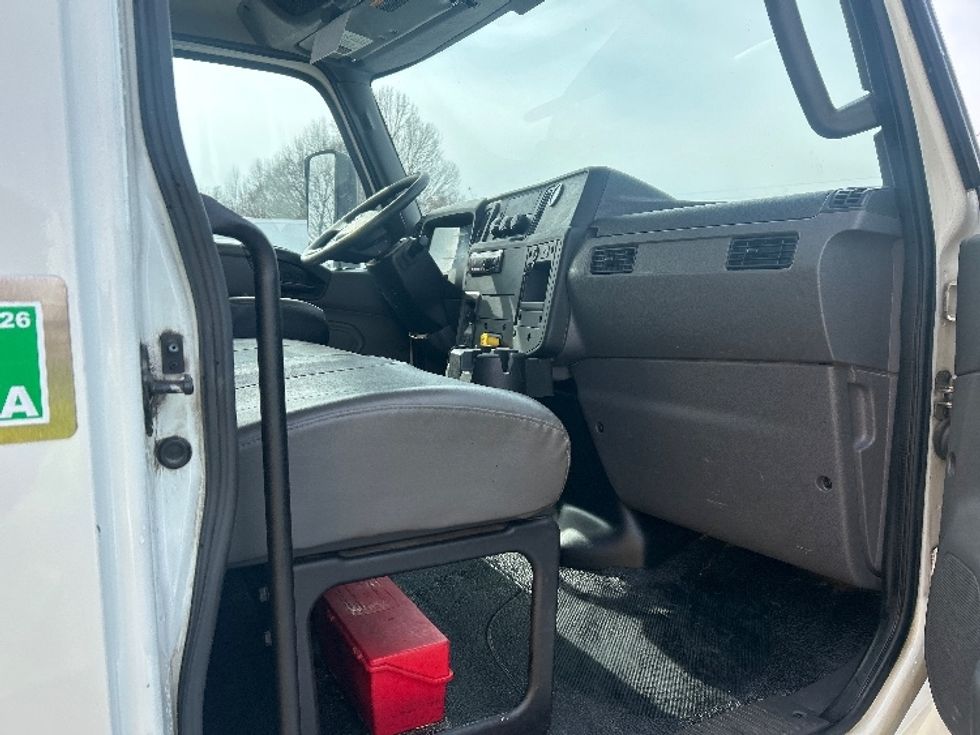 Flatbed Truck-Light and Medium Duty Trucks-International-2020-MV607-Greensboro-NC-168,376\n\t\tmiles-$ 34,000 - Image 16