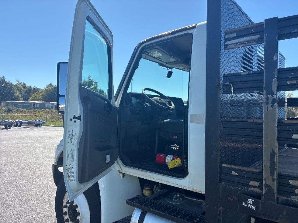 Flatbed Truck-Light and Medium Duty Trucks-International-2020-MV607-Greenville-SC-136,506\n\t\tmiles-$ 54,500 - Image 16