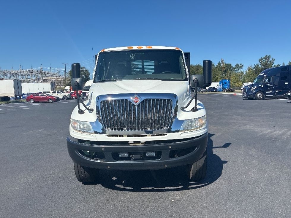 Flatbed Truck-Light and Medium Duty Trucks-International-2020-MV607-Greenville-SC-136,506\n\t\tmiles-$ 54,500 - Image 2