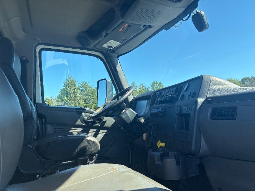 Flatbed Truck-Light and Medium Duty Trucks-International-2020-MV607-Greenville-SC-136,506\n\t\tmiles-$ 54,500 - Image 22