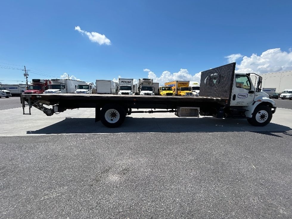 Flatbed Truck-Light and Medium Duty Trucks-International-2020-MV607-Hammond-LA-159,739\n\t\tmiles-$ 46,500 - Image 13