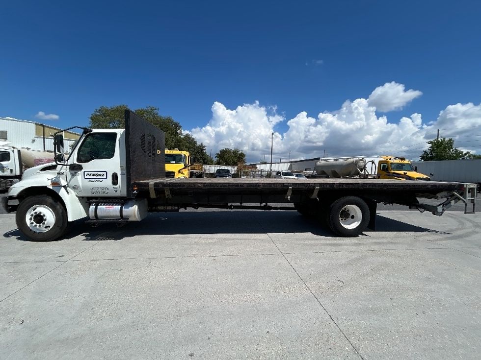 Flatbed Truck-Light and Medium Duty Trucks-International-2020-MV607-Hammond-LA-159,739\n\t\tmiles-$ 46,500 - Image 4