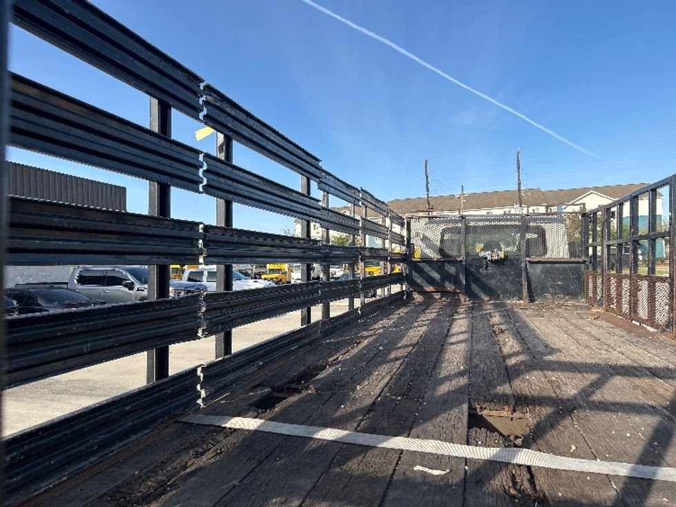 Flatbed Truck-Light and Medium Duty Trucks-International-2020-MV607-Houston-TX-116,154\n\t\tmiles-$ 60,000 - Image 10