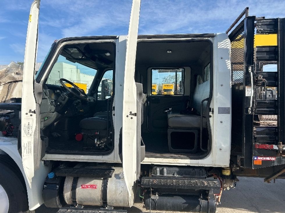 Flatbed Truck-Light and Medium Duty Trucks-International-2020-MV607-Houston-TX-116,154\n\t\tmiles-$ 60,000 - Image 24