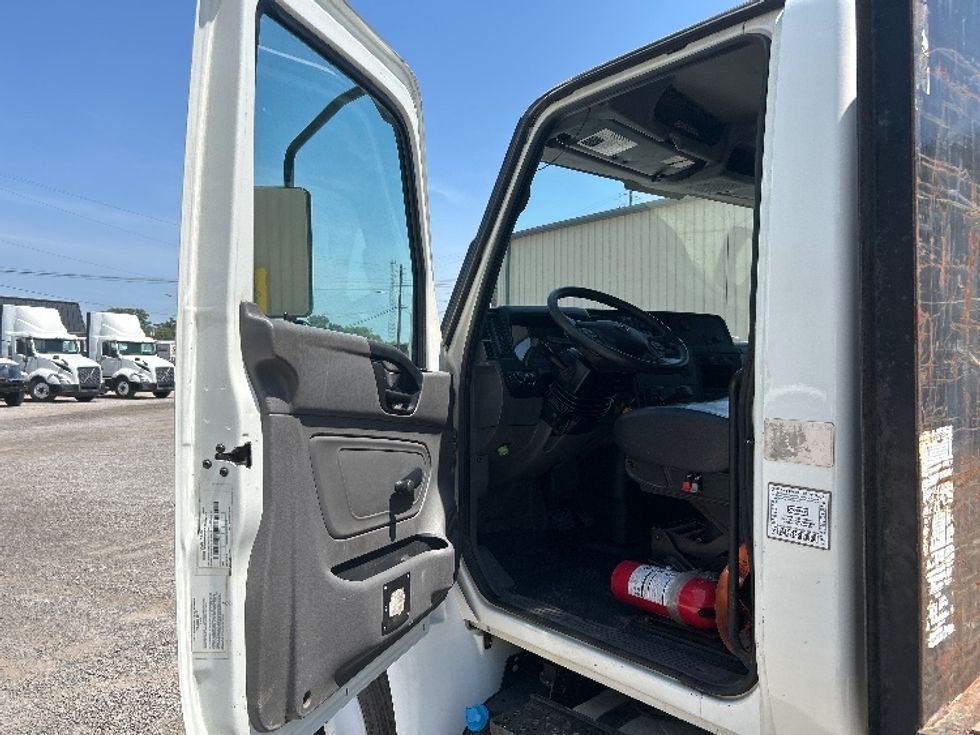 Flatbed Truck-Light and Medium Duty Trucks-International-2020-MV607-Hueytown-AL-97,094\n\t\tmiles-$ 48,500 - Image 10