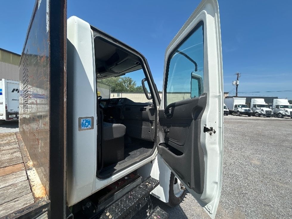 Flatbed Truck-Light and Medium Duty Trucks-International-2020-MV607-Hueytown-AL-97,094\n\t\tmiles-$ 48,500 - Image 14