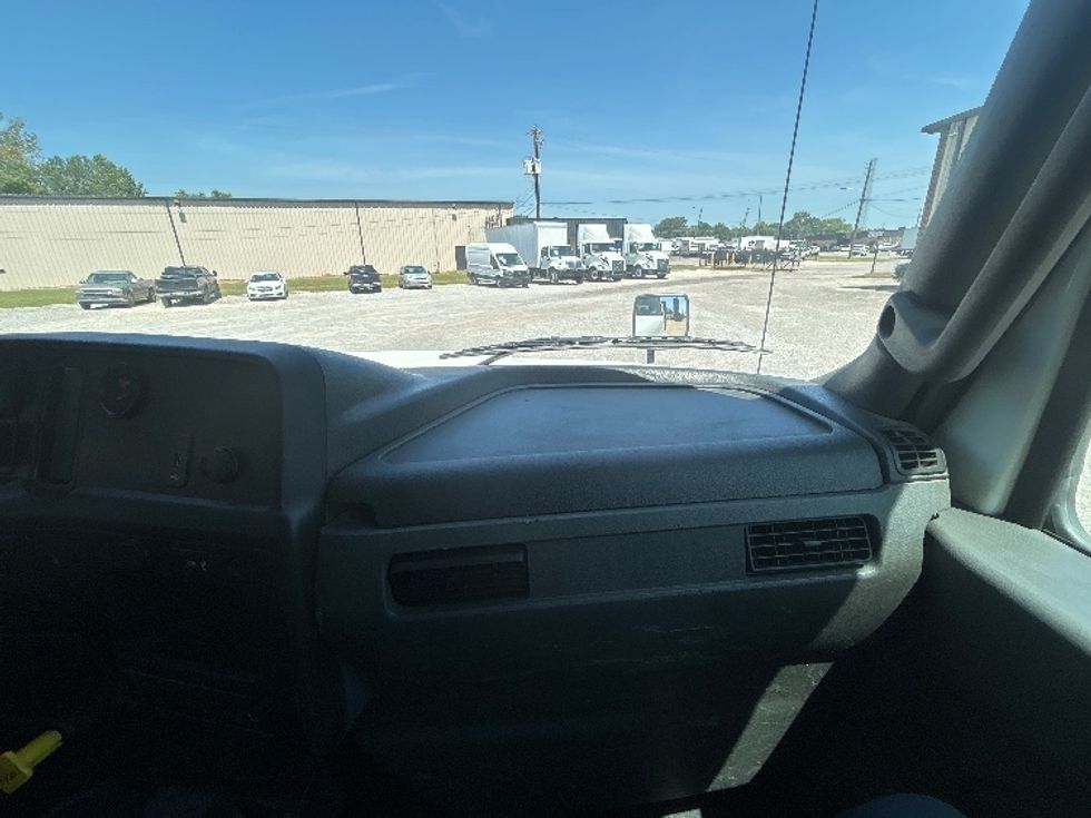 Flatbed Truck-Light and Medium Duty Trucks-International-2020-MV607-Hueytown-AL-97,094\n\t\tmiles-$ 48,500 - Image 15