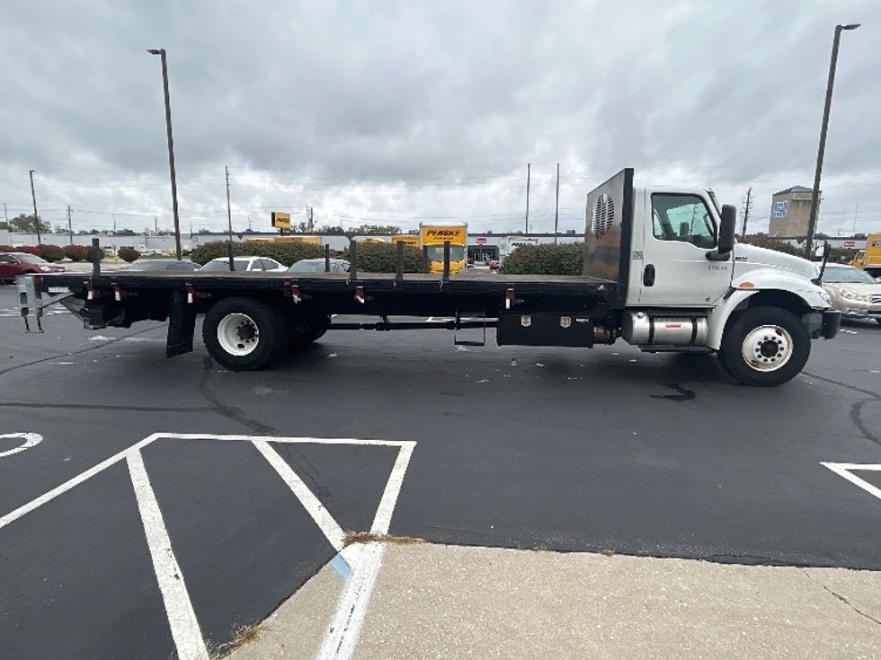 Flatbed Truck-Light and Medium Duty Trucks-International-2020-MV607-Indianapolis-IN-29,000\n\t\tmiles-$ 32,750 - Image 15