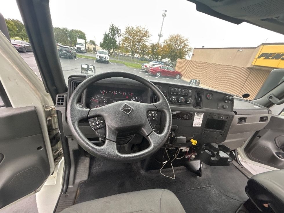 Flatbed Truck-Light and Medium Duty Trucks-International-2020-MV607-Indianapolis-IN-29,000\n\t\tmiles-$ 32,750 - Image 18