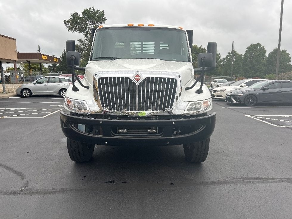 Flatbed Truck-Light and Medium Duty Trucks-International-2020-MV607-Indianapolis-IN-29,000\n\t\tmiles-$ 32,750 - Image 2