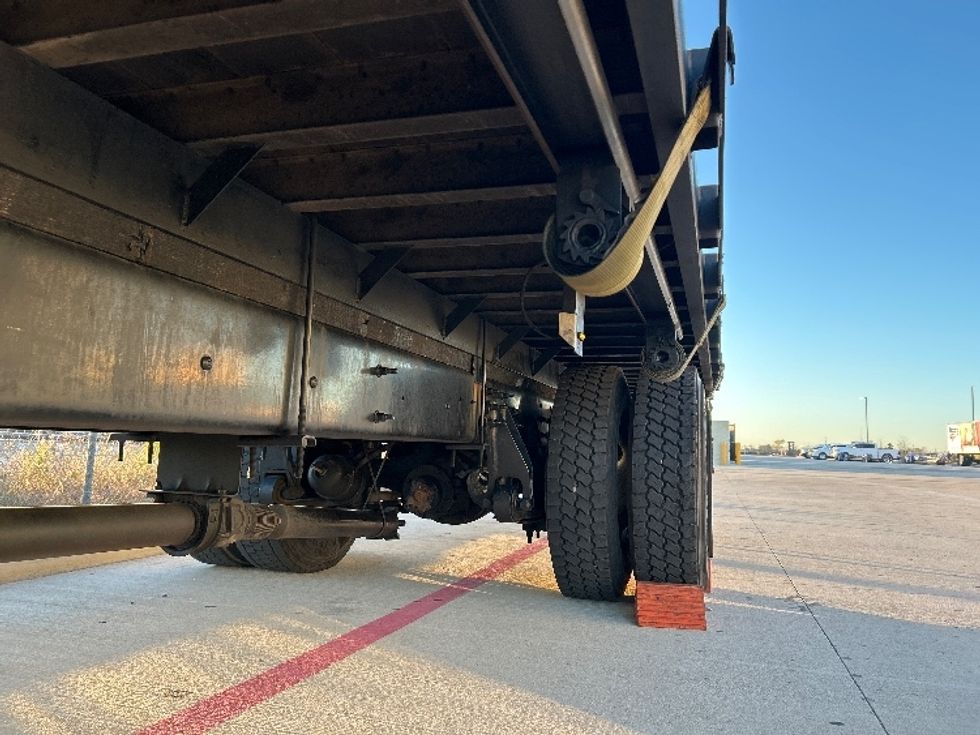 Flatbed Truck-Light and Medium Duty Trucks-International-2020-MV607-Katy-TX-177,951\n\t\tmiles-$ 13,000 - Image 5