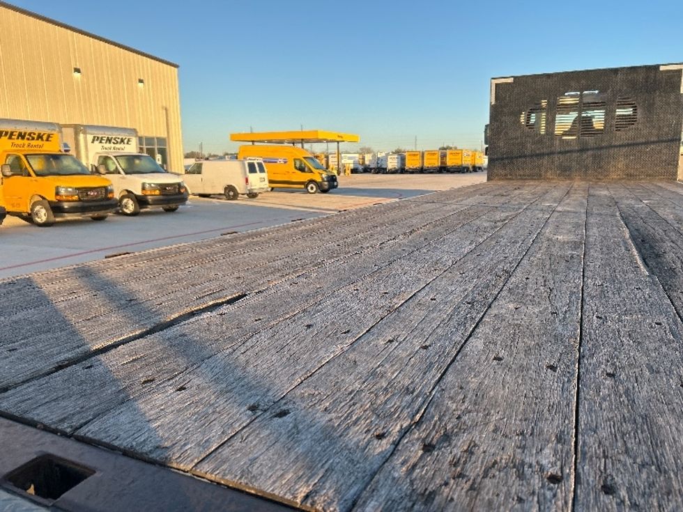 Flatbed Truck-Light and Medium Duty Trucks-International-2020-MV607-Katy-TX-177,951\n\t\tmiles-$ 13,000 - Image 9