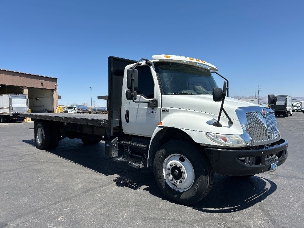 Flatbed Truck-Light and Medium Duty Trucks-International-2020-MV607-Las Vegas-NV-149,530\n\t\tmiles-$ 53,750 - Image 1